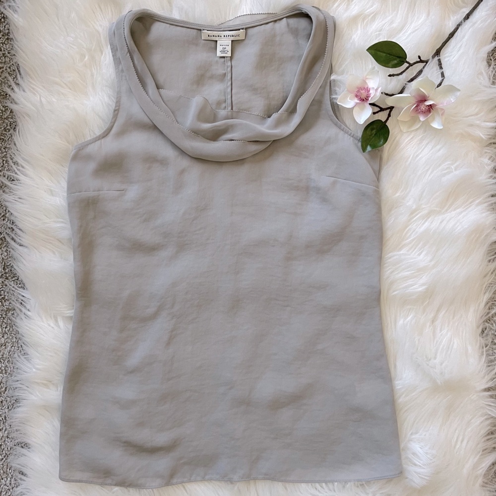 Banana Republic Gray Sleeveless Top